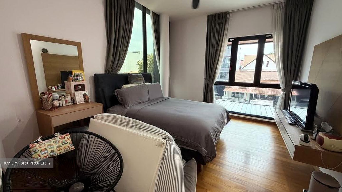 Serangoon Garden Estate (D19), Semi-Detached #609581701